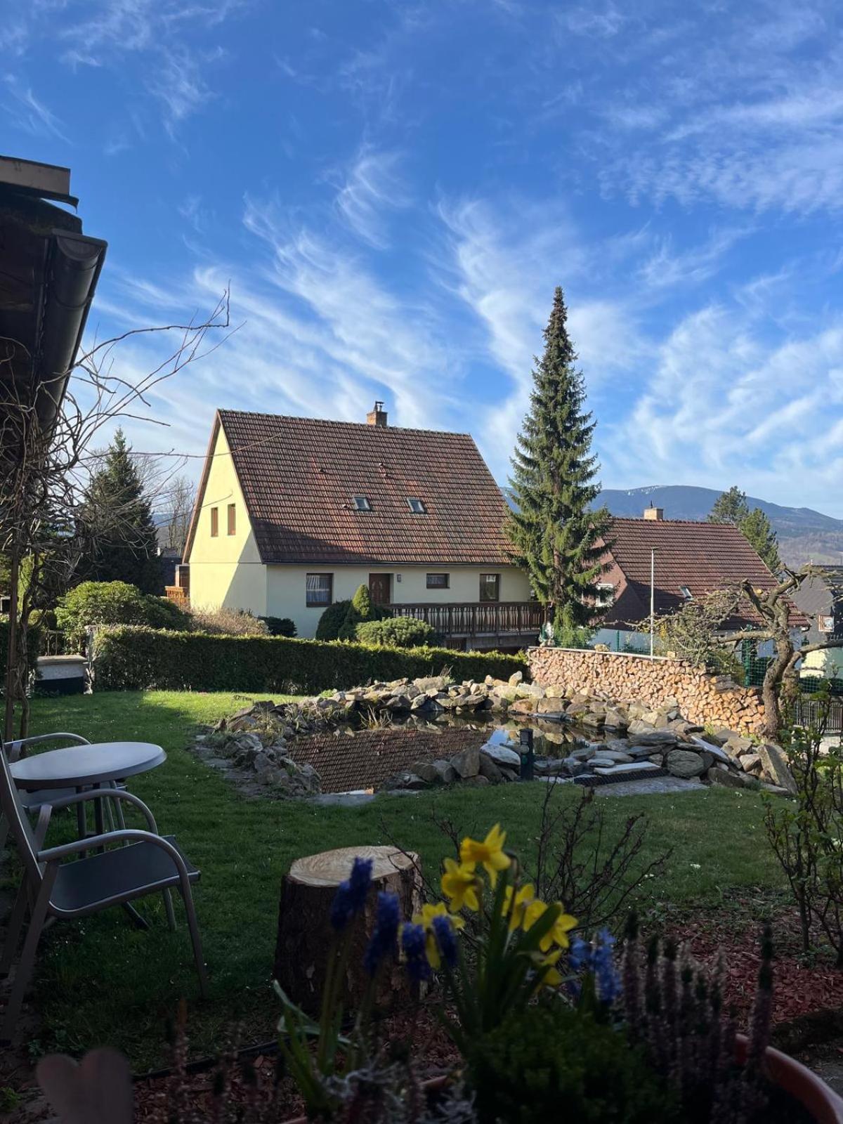 Pod Dubem Apartment Jesenik Luaran gambar